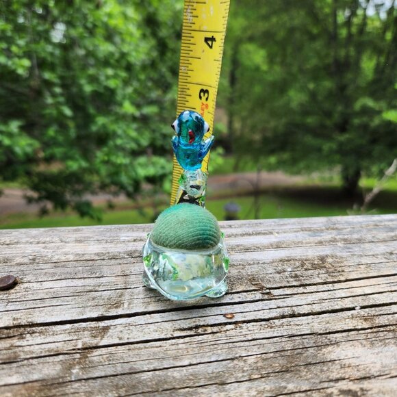 Vintage Art Glass Bird Felt Nest Pin Cushion With Blue Bird on Nest Green Accent - Picture 2 of 9